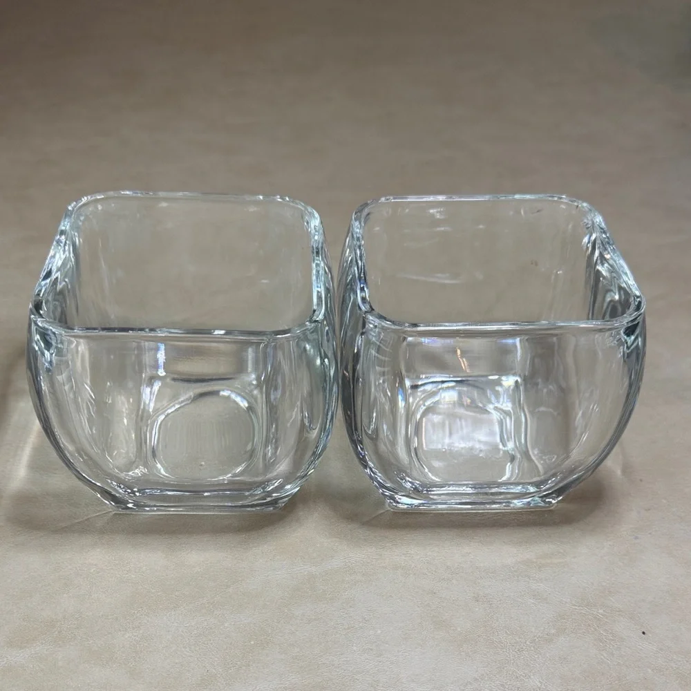 Set of Two Clear Glass Square Candle Holders 4